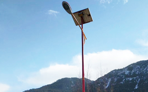 称多如何选择高质量的太阳能路灯材料：全方位指南