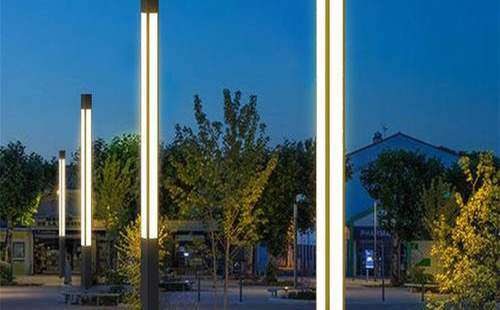 称多太阳能景观灯定制常见问题与解决方案