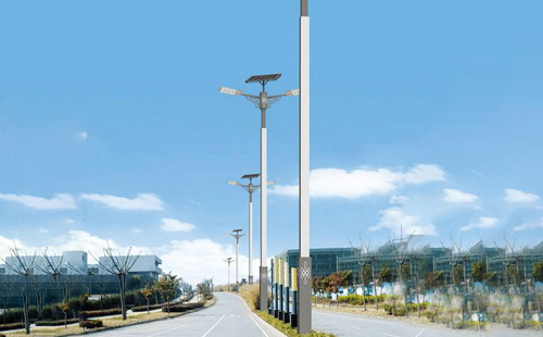 称多充放电检测实战：太阳能路灯运维笔记——零成本判断电池健康与光伏效能